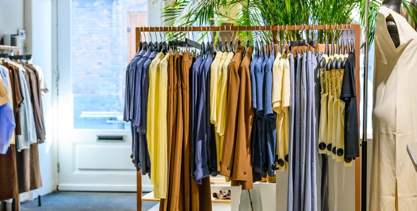 Keep you posted Streakers WOMEN