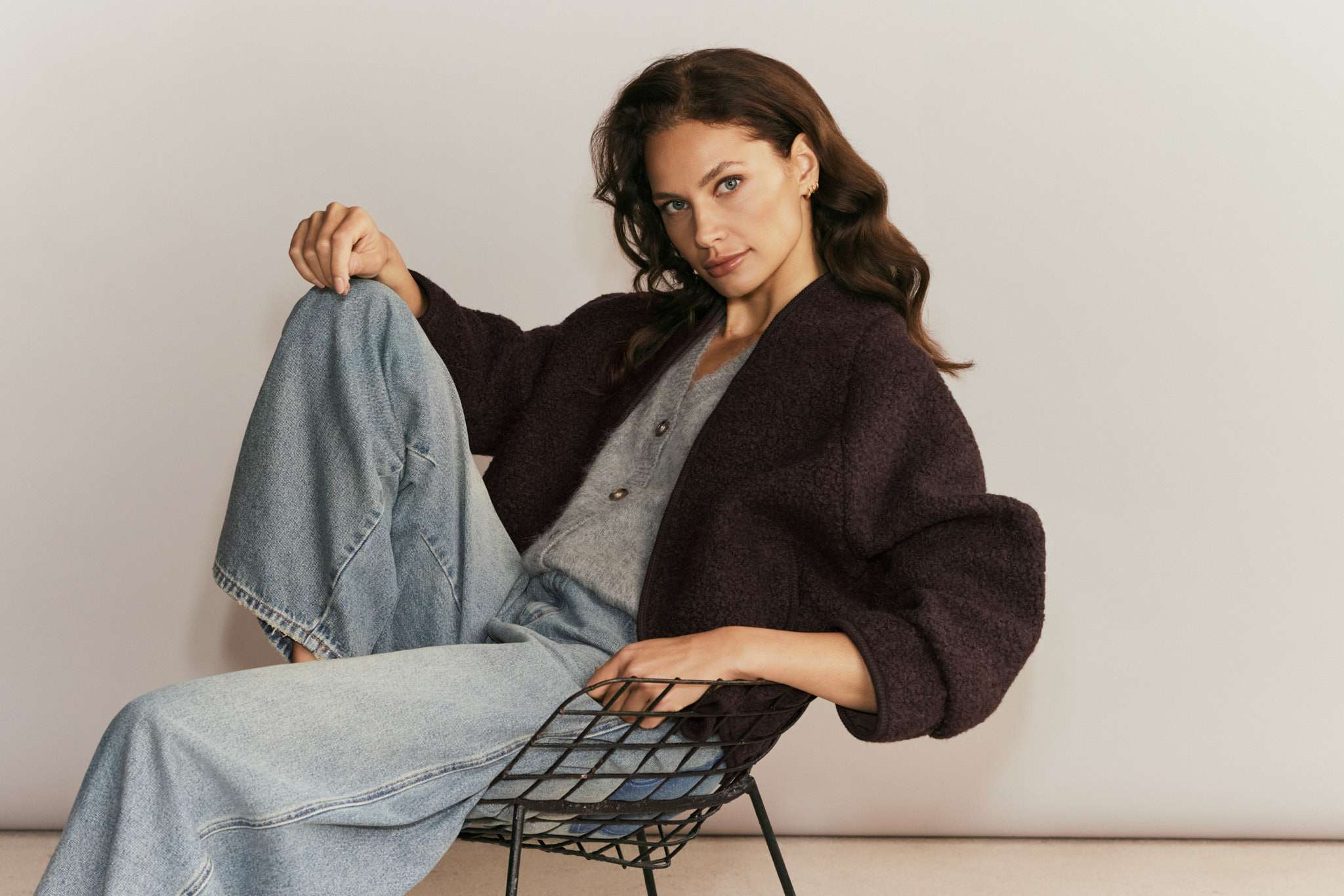 Circle-of-Tr_fall_winter_2026_original_websize_JeansBordeauxTeddy_1490_CircleOfTrust_AW26_Women